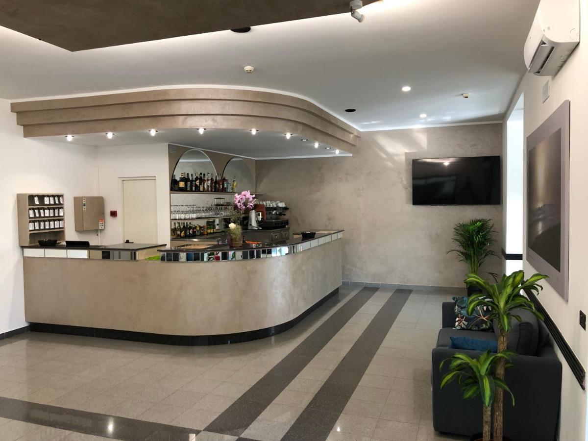 Vinsea Hotel Bellaria-Igea Marina Luaran gambar